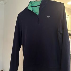 Vineyard Vines. Navy Blue 3/4 zip. Like New. Back to school!
